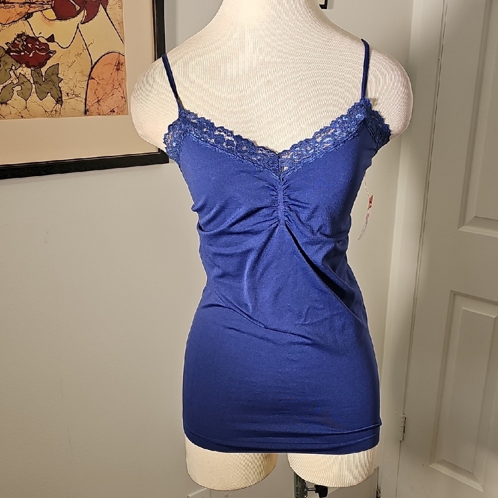 Blue‎ Lace Trim Y2K CAMI. Women's Top. Blue. Size S/M. Very Good Used Condition.